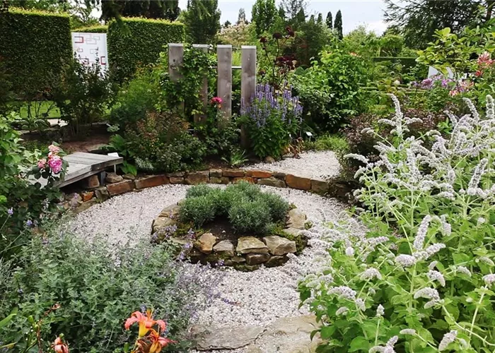 Gartengestaltung - Kleine Duftarena Gartengestaltung - Kleine Duftarena